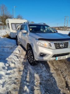 Caravan towing at traveller eviction