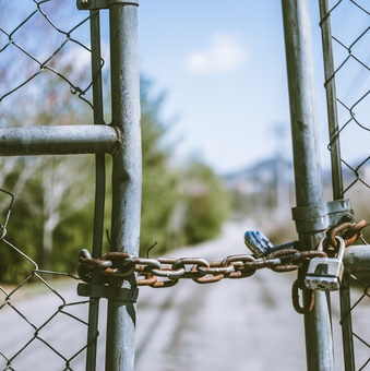 barrier-chain-chain-link-fence(1)